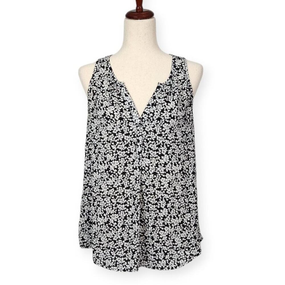 Candie's Sleeveless Chiffon Top Split V-Neck Floral Black White Size Medium